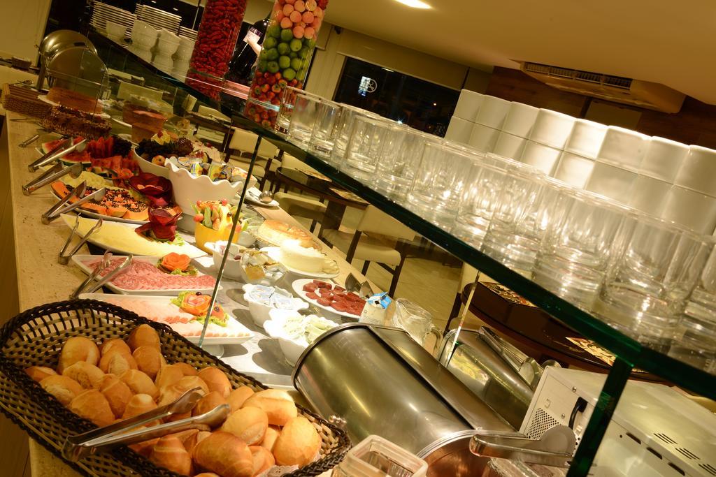 Indaia Park Hotel Campo Grande  Exteriör bild
